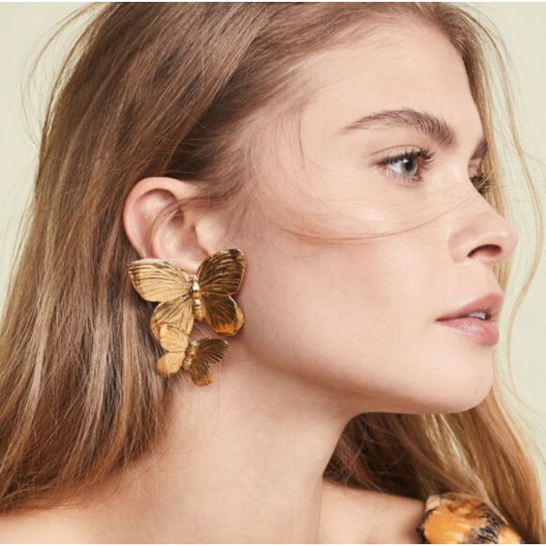 Delikat Guld Big Butterfly Örhängen Stort Delicate Gold Drop Ear
