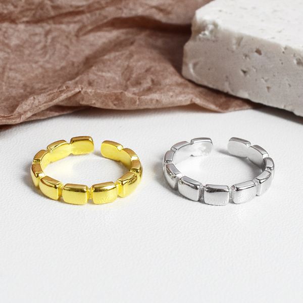 Lätt lyx stil smycken silver geometrisk fyrkantig fingerring ins koreanska person