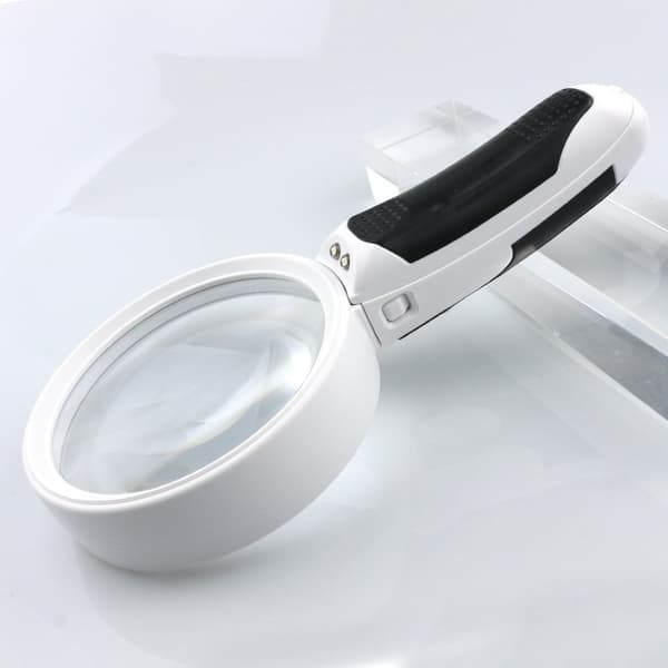 Skrivebordslampe med forstørrelsesglas og professionel LED-belysning