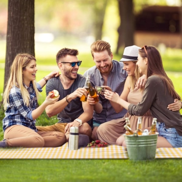 Picknickfilt Strandfilt Picknickmatta Sandtät Vattentät Campingfilt för Familj Vänner Strand Camping Resa Användning (90 * 150, Gul)