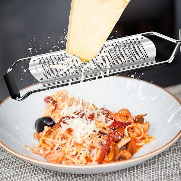 Ostehøvl, rivejern i rustfrit stål, parmesanrivejern, citrusrivejern, køkkenrivejern, tåler opvaskemaskine, med beskyttelsesdæksel, børste, til ingefær, cho