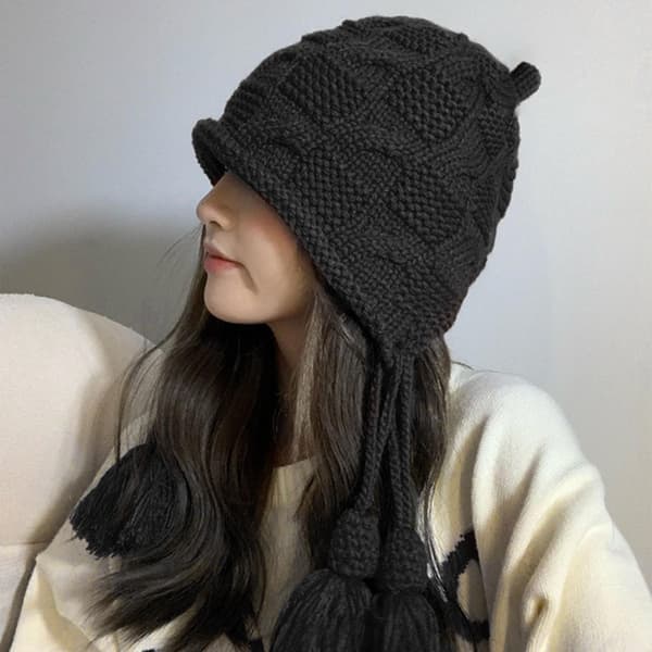 Strikkede Tassel Hat Vindtæt Varmt Vinter Øreklapper Hat Komfortabel til Efterår Sort M 56-58cm