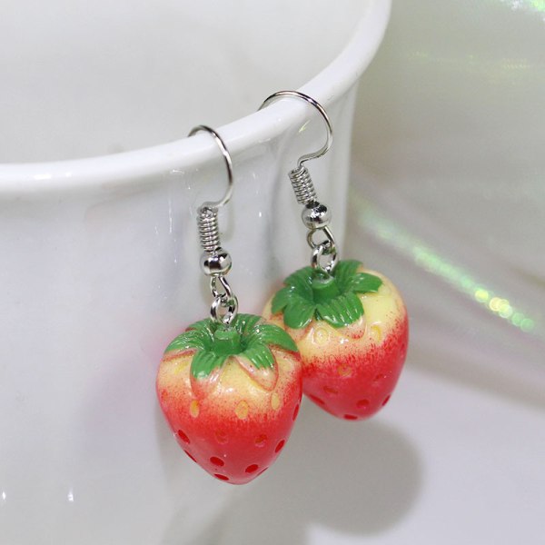 Mode Simple akryl Strawberry Pendant Øreringe Kvalitet Drop øreringe til Gir