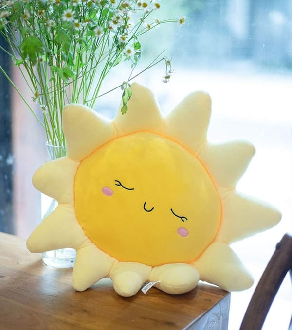 Liten sol plysch soffa kudde kudde bil nackkudde