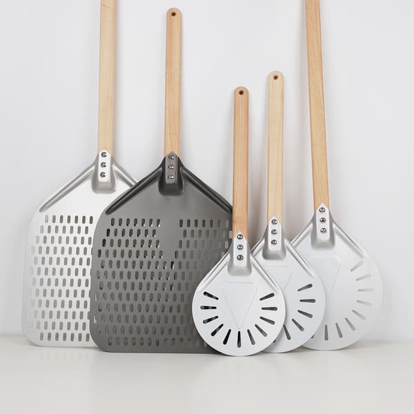 Perforert pizzaskall 7/8/9 Pizzavendeskall for pizzabrødbakere laget, 7 tommer 40 cm