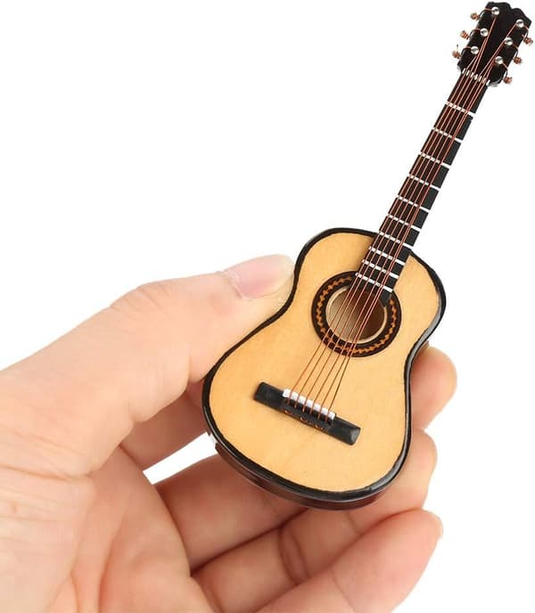 10CM Miniatyrgitarr, Trä Mini Gitarr Skrivbordsdisplay Mini Musikaliska Prydnader Hantverk Heminredning med Stativ och Låda