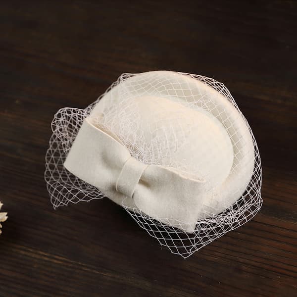 Fascinator Beret Bryllup Fest Topphatt Kirkehatt for Kvinner