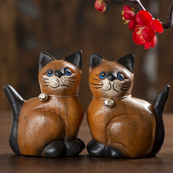 Hand Carved Wooden Cat Statue Figurine Crafted Wood Home Decor Gi