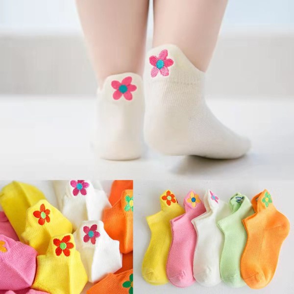Sommar - Mesh-shorts, tubsockar för baby