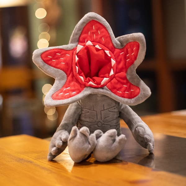 Stranger Things - 8\" stilisert plysj Demogorgon