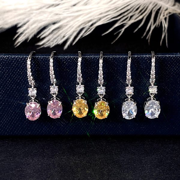 Øredobber Enkle eggformede Culet High Carbon Diamond Øredobber For