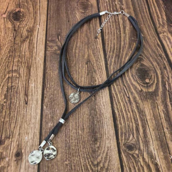 Boho lagdelte halskjeder for kvinner, svart semsket choker-halskjede for kvinner