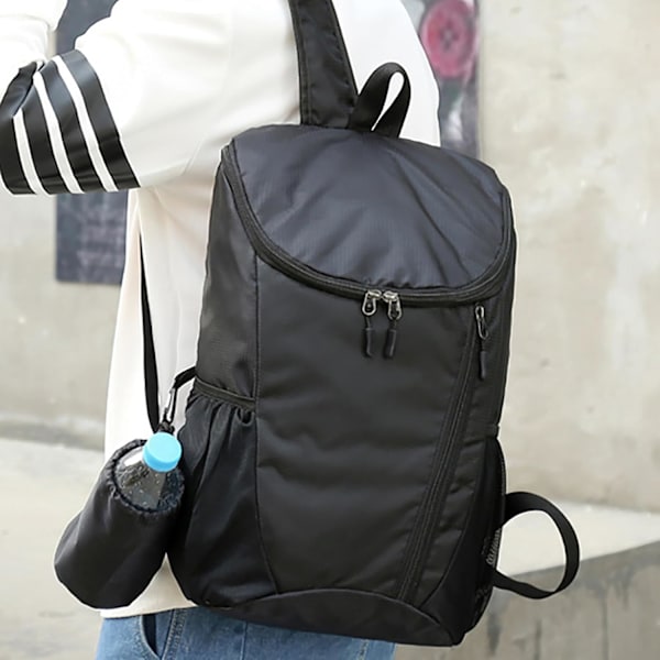 Vandring Ryggsäck, Vattentät och Slitstark Lätt Ryggsäck Packbar, Utomhus Resa Camping Dagryggsäck Hopvikbar-SVART，42*28*20cm