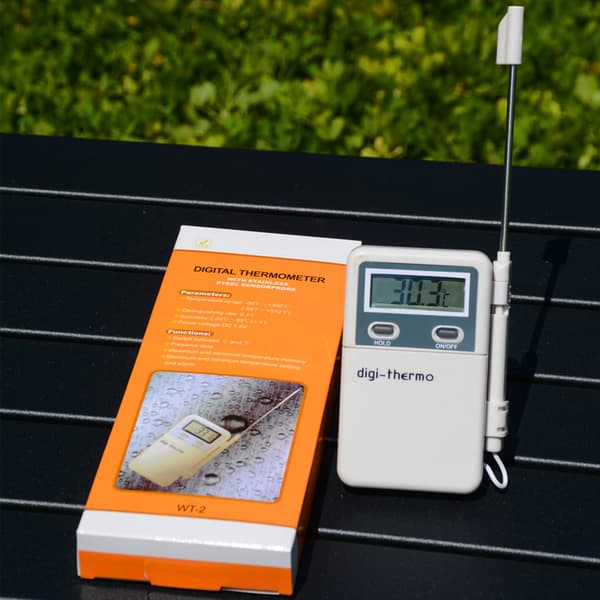 Bärbar digital termometer med sond och skärm -50° +300°c