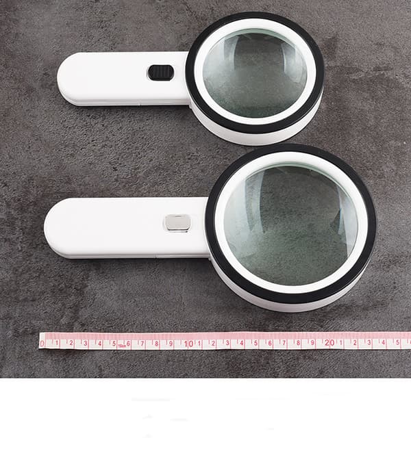 Set med 2 st 30X läsglas med LED-ljus - Upplyst läsglas