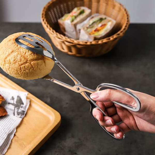 Selvbetjeningsgaffel i rustfrit stål til servering af mad til fester