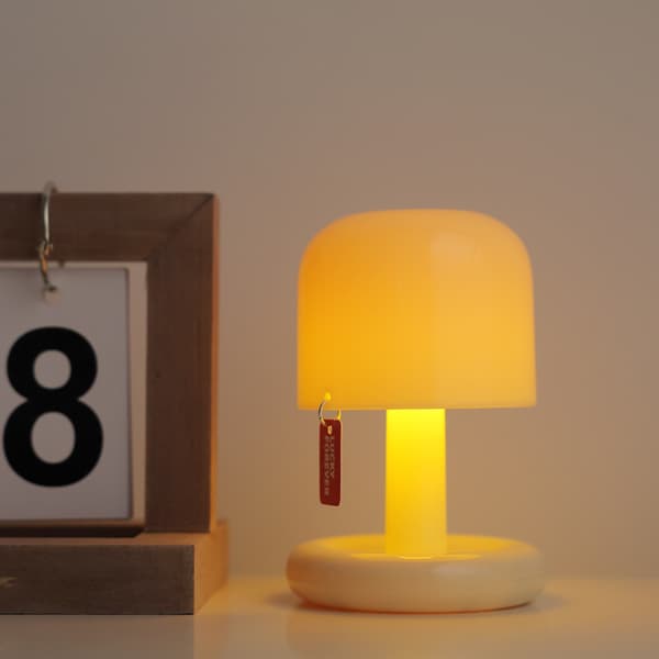 Mini LED-bordlampe, bærbar genopladelig natlampe med timer C