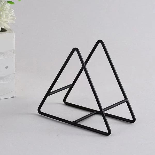 Triangle Coaster Holder Sort Jern Metal Stativ Organizer til Runde og Firkantede