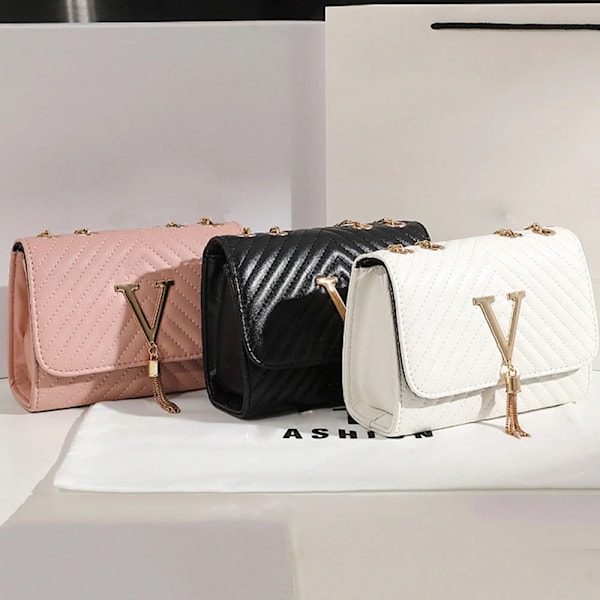 Damväska 2022 Trend Handväskor Designer Lyxvarumärke Dam Axelväskor Liten Underarm Crossbody Kvinnlig Messenger Houlder Väska 18.5cmX7.5cmX13.5m vit