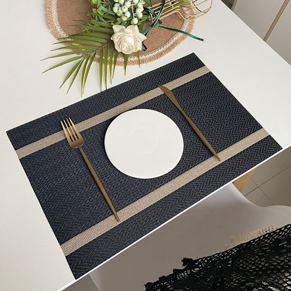 Sett med 3 vaskbare PVC-plassmatter, sklisikre, varmebestandige, slitesterke, enkle å rengjøre og oppbevare, 45cmx30cm svart