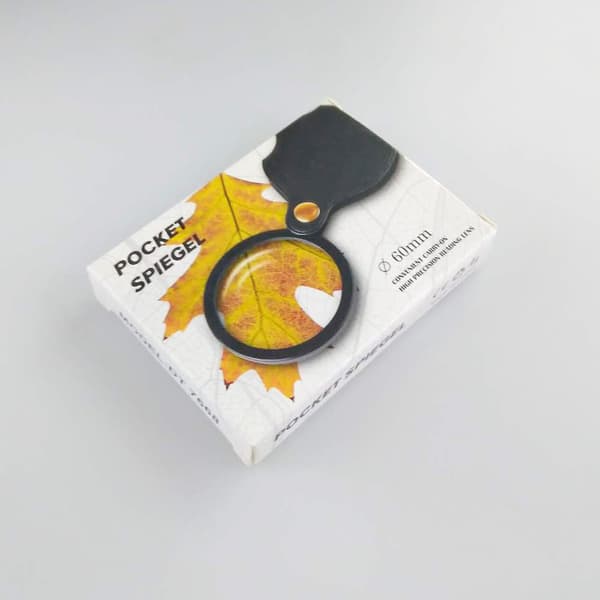 Lommelygte, 60mm 8X Mini Foldbar Lupe med Roterende Beskyttende Etui, Sort