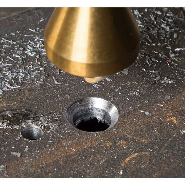 Frase for avgrading og avfasing for kutting i metall, tre og plast