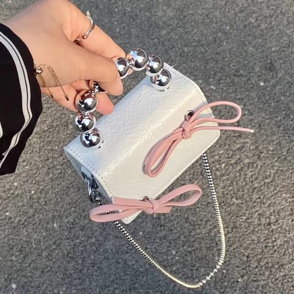 Båge axelväska Mode Crossbody väska Mini väska vit