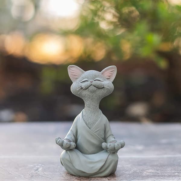 Fantasifull grå Buddha-kattstatue meditasjon yoga samleobjekter - H