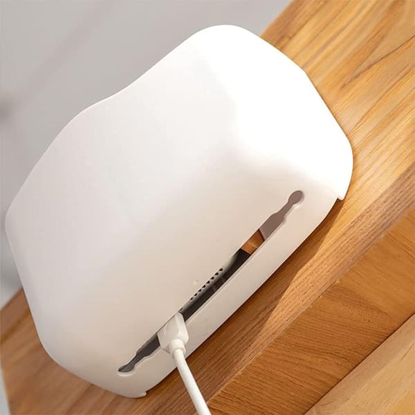 Klistremerket fjernkontrollholder Universal Controller Holder B