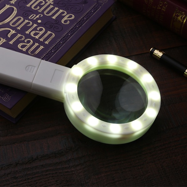 1 kpl valaistu lukusuurennuslasi, 30x suurennuslasi 12 LED-valolla