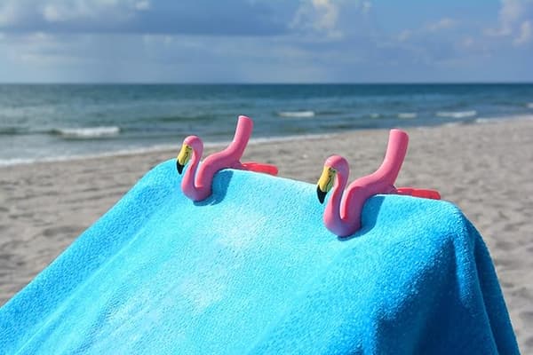 Strandhåndklædeklemmer til strandstole, terrasse- og pooltilbehør -