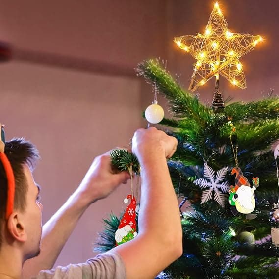 Juletræspynt Stjerne med 2 Julemand Vedhæng, Træstjerne