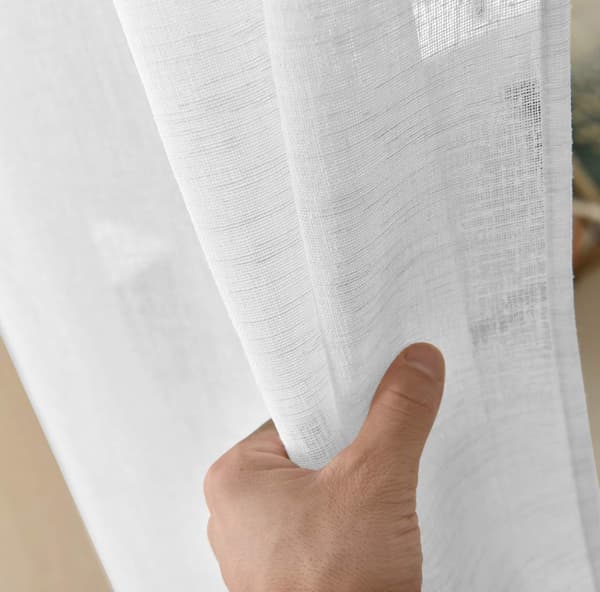 Transparent linnelook gardin med öglor | Vit | 140x225 cm