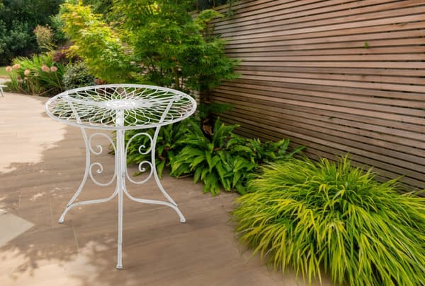 Round Side Table Jugendstil - Balkon Table - Weatherwast Design | Färg: Antik vit