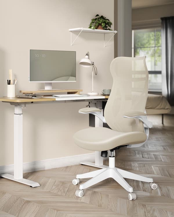 Ergonomisk kontorsstol – ryggstöd & armstöd – brun