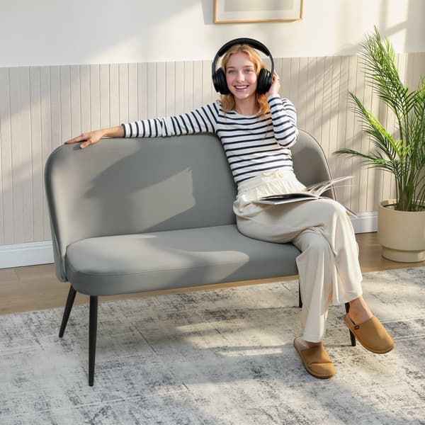 2-sits soffa grå - Modern soffa med sammetslook | Färg: Grå | Mått: 127x63x84,5 cm