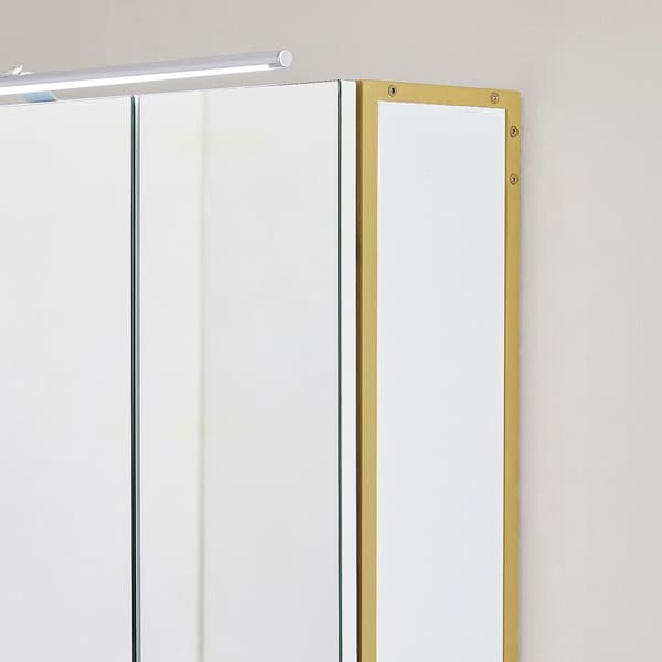 Badrumsspegelskåp med LED-belysning, vitguld, 70 x 14,5 x 70 cm