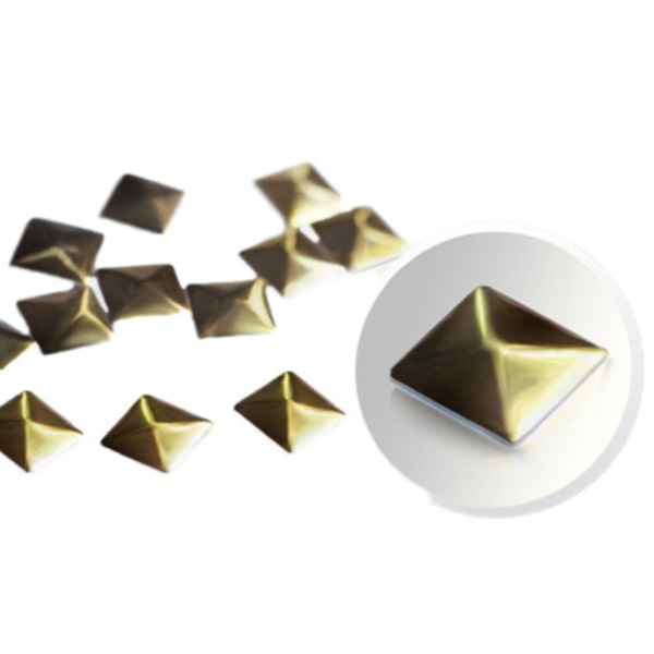 Nageldekorationer / dekoration - Pyramid - Guld - #7