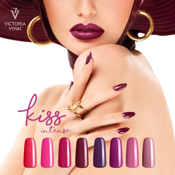 Victoria Vynn - Pure Creamy - 216 Sunset in Oslo - Gellack Wine red