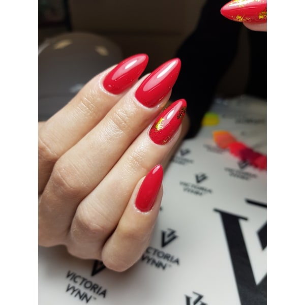Victoria Vynn - Gel Polish - 239 Mellow Raspberry - Gellack Red