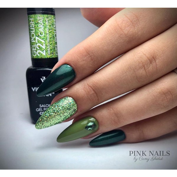 Victoria Vynn - Gel Polish - 227 Emerald Diamond - Gellack Green