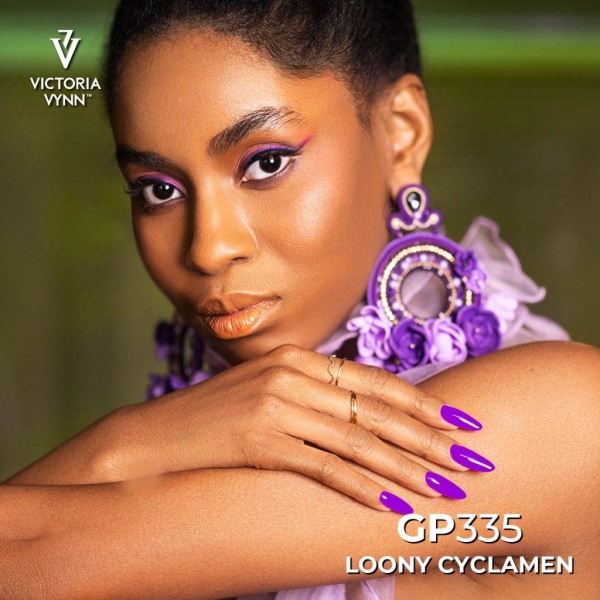 Victoria Vynn - Gel Polish - 335 Loony Cyclamen - Gel polish Purple
