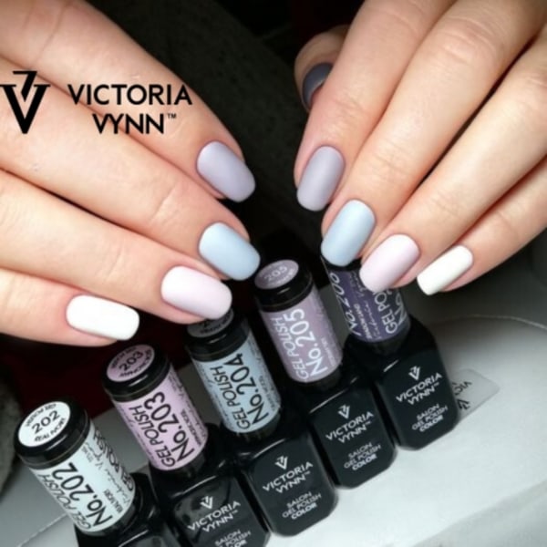 Victoria Vynn - Gel Polish - 202 Real Ivory - Gellack Varm vit