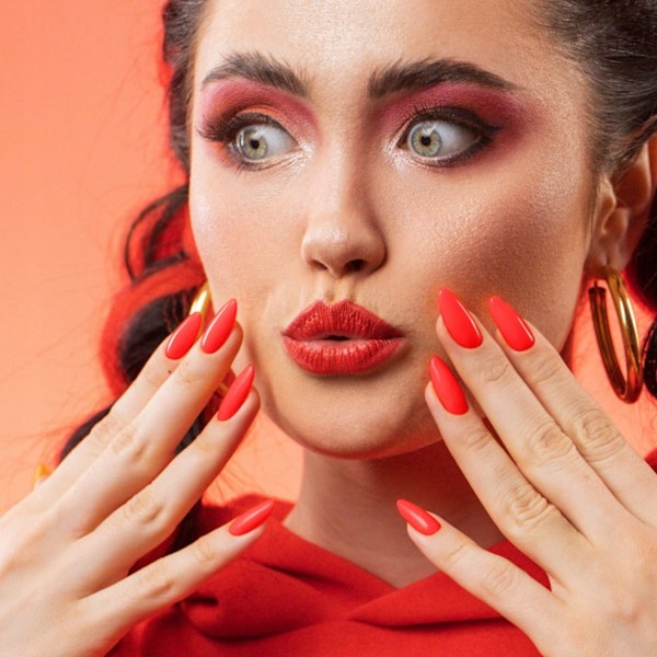 Victoria Vynn - Gel Polish - 312 Red Shoto - Gellack Red