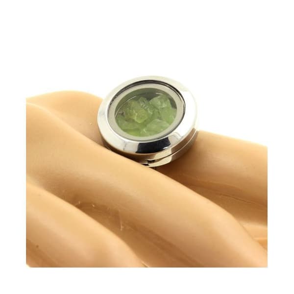 Steiner og mineraler. Rå Peridot ring. Justerbar størrelse.