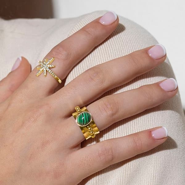 Luxenter-ring med glitrende zirkon i 18 karat gull - Oriok penga