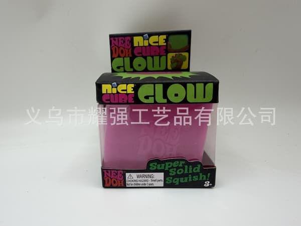 Schylling Needoh Nice Cube sensorisk leksak, stresslindrande blok, klem, lindre stress, puslespil og slip
