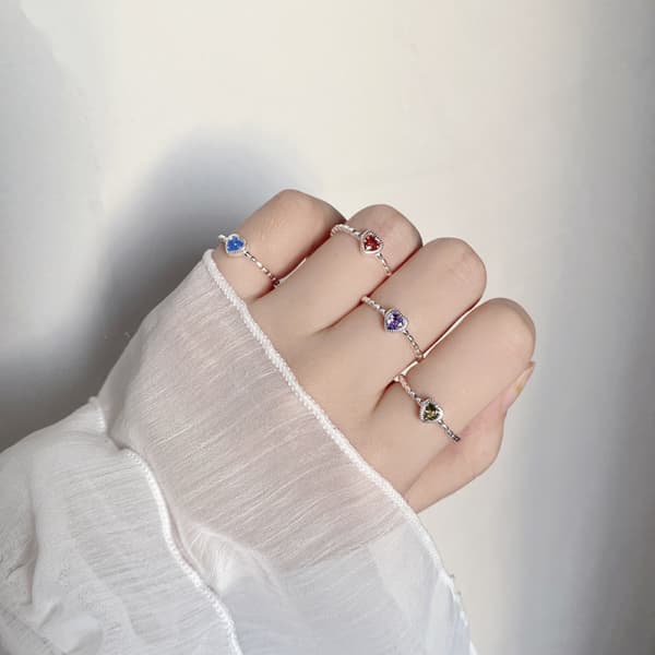 Ring med hjertedesign, lilla, 1 stk