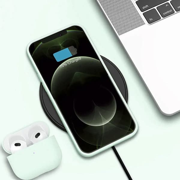 iPhone 13 Pro Silikonskal Rvelon - Grön Green