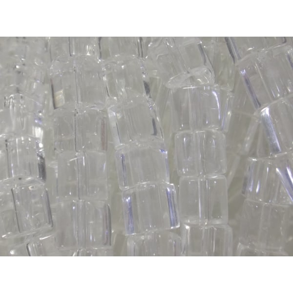 345st Cubic Glaspärlor 4-5mm - Clear transparent
